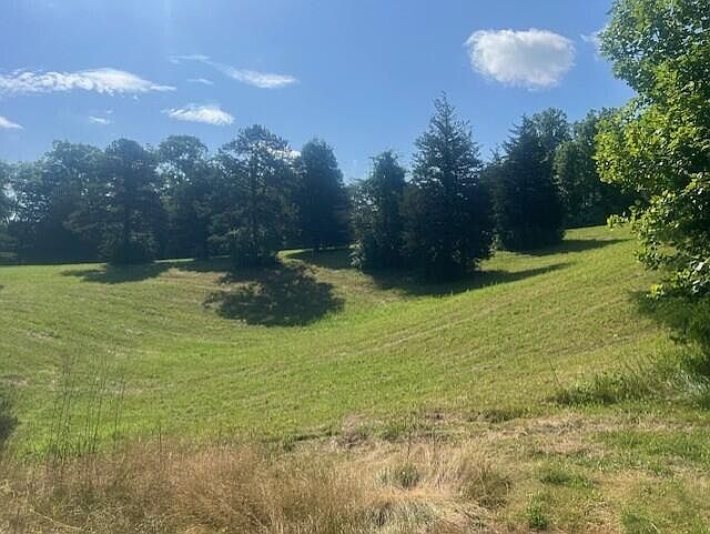 16th image of 10625 Brushy Rd