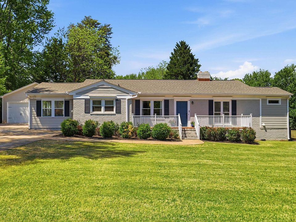 1st image of 3 Wendover Dr