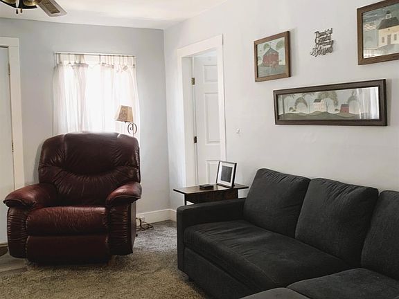 3rd image of 16 Harris Ave