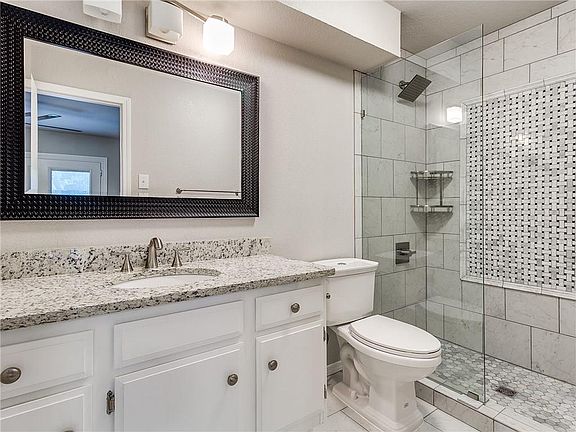 4th image of 6500 N Grand Blvd APT 195
