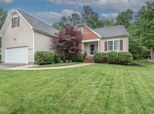 8812 Torrey Pines Dr, Chesterfield, VA 23832