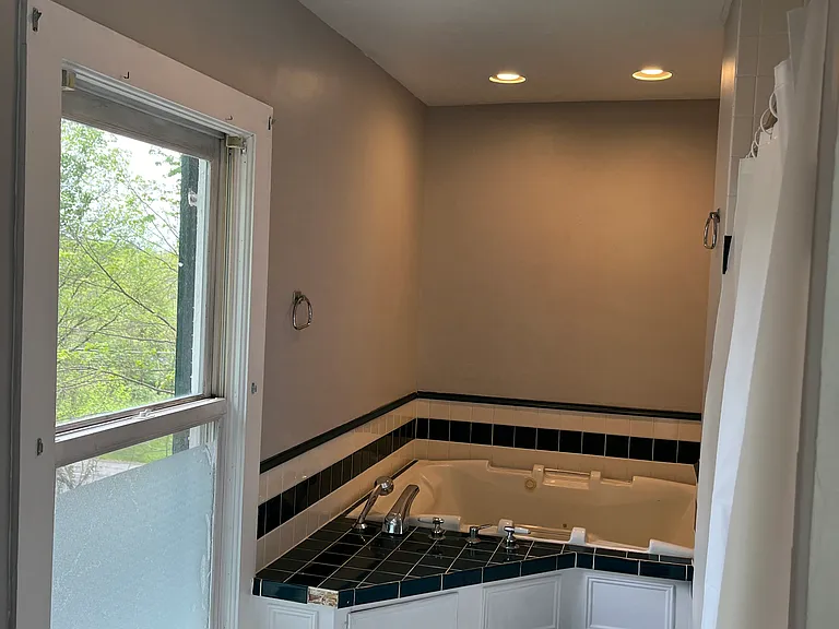 4750 Syracuse Rd — Photo 17