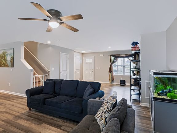 4th image of 1740 Quail Run Way