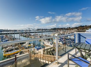 890 SE Bay Blvd UNIT 304, Newport, OR 97365