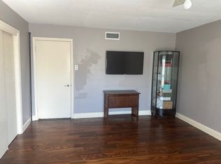 7027 Alpha Rd, Dallas, TX 75240