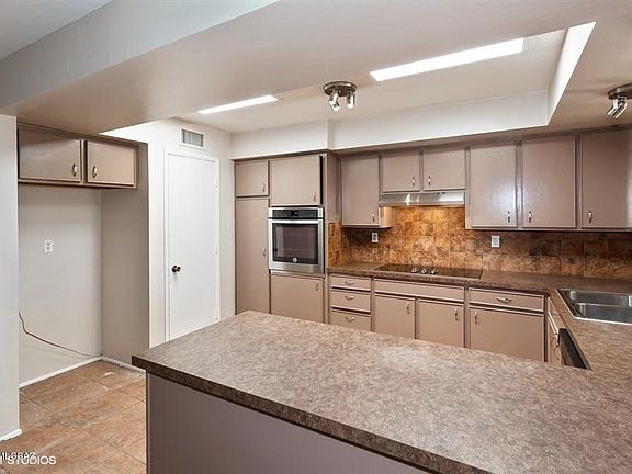 3rd image of 641 N Abrego Dr