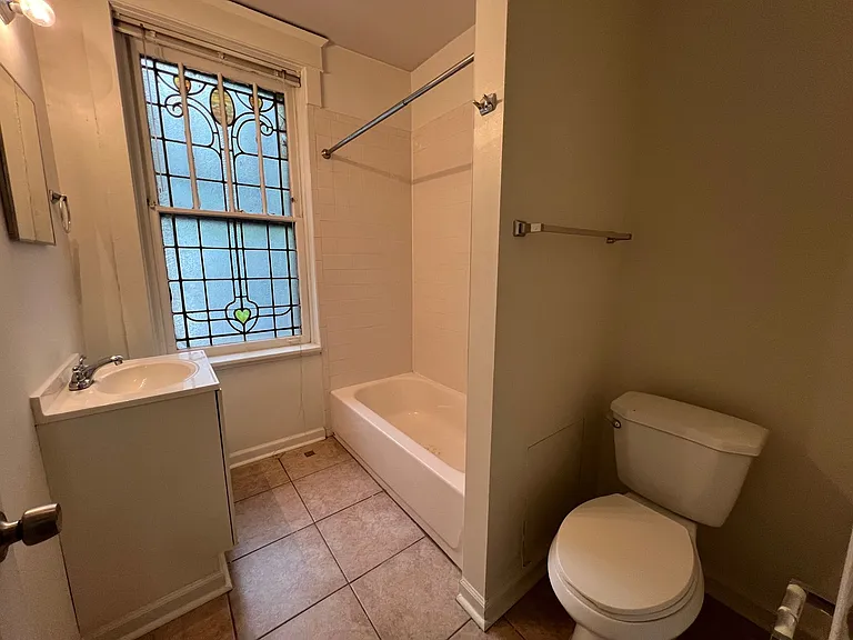 5721 Stanton Avenue — Photo 10