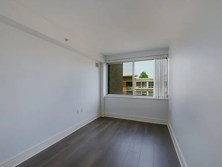 800 4th St SW #N518 — Photo 14