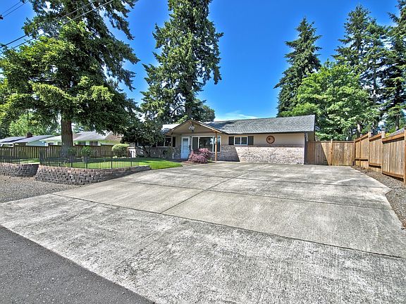 2nd image of 8423 Nixon Ave SW