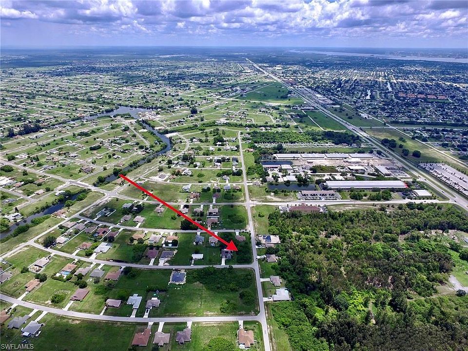 1st image of 431 NE 1st Pl