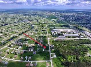 431 NE 1st Pl, Cape Coral, FL 33909