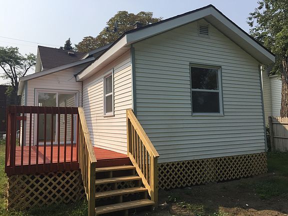 2nd image of 1714 Elizabeth Ave NW