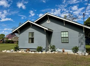 205 E Cardinal St, Ector, TX 75439