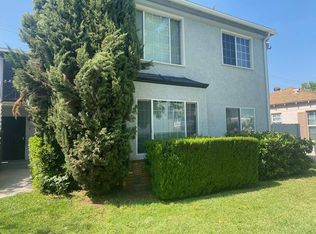 3409 W Alameda Ave #B, Burbank, CA 91505