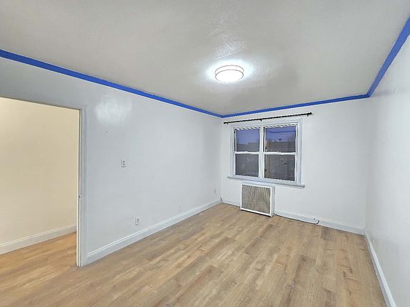 5th image of 148-19 Booth Memorial Ave #2