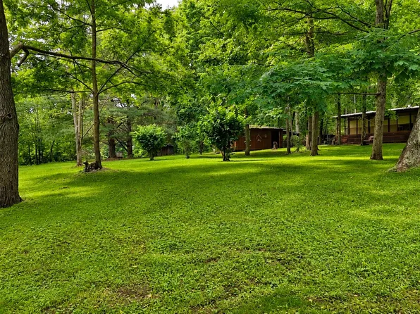 956 Furnace Mountain Rd, Monticello, KY 42633