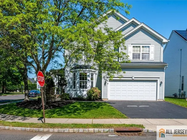 31 Orchid Dr, Plainsboro, NJ 08536