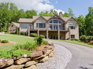 2125 Oak Grove Rd, Landrum, SC 29356