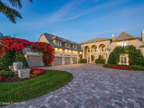 240 Lansing Island Dr, Indian Harbour Beach, FL 32937