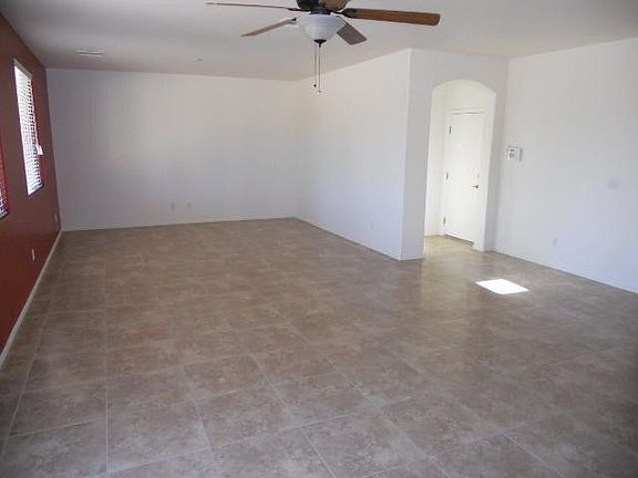 5th image of 1067 E Pasture Canyon Dr
