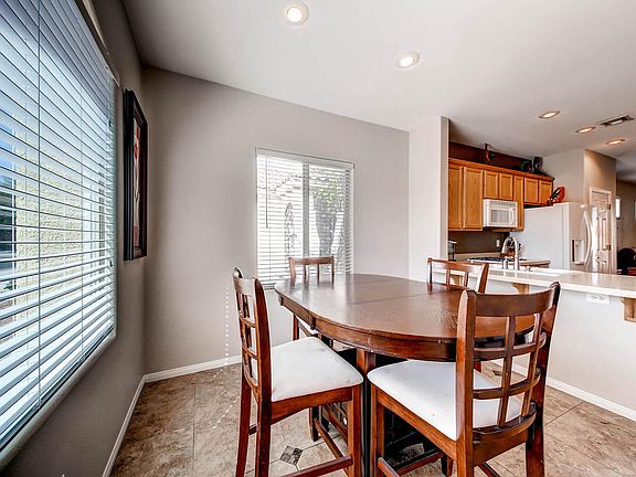 5th image of 4674 Ondoro Ave