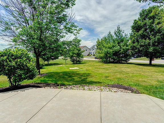 5th image of 12637 Bentwood Farms Dr
