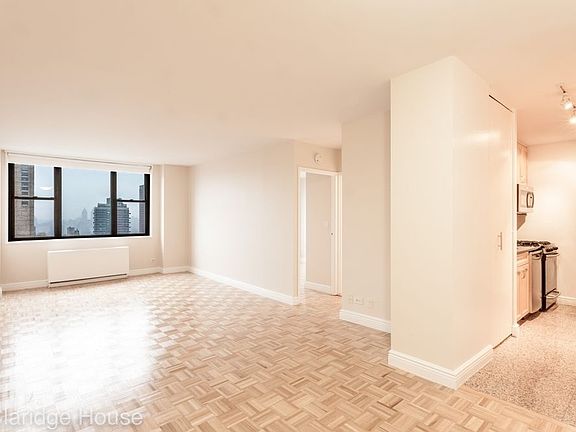 5th image of 201 E 87th St APT 30G