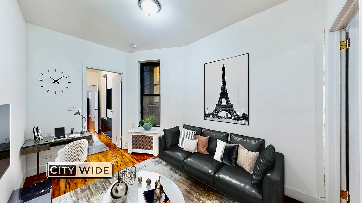 Building Photo - 212 E 89th St #3W