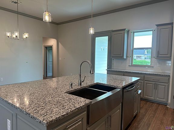 5th image of 36263 Belle Crique Ave