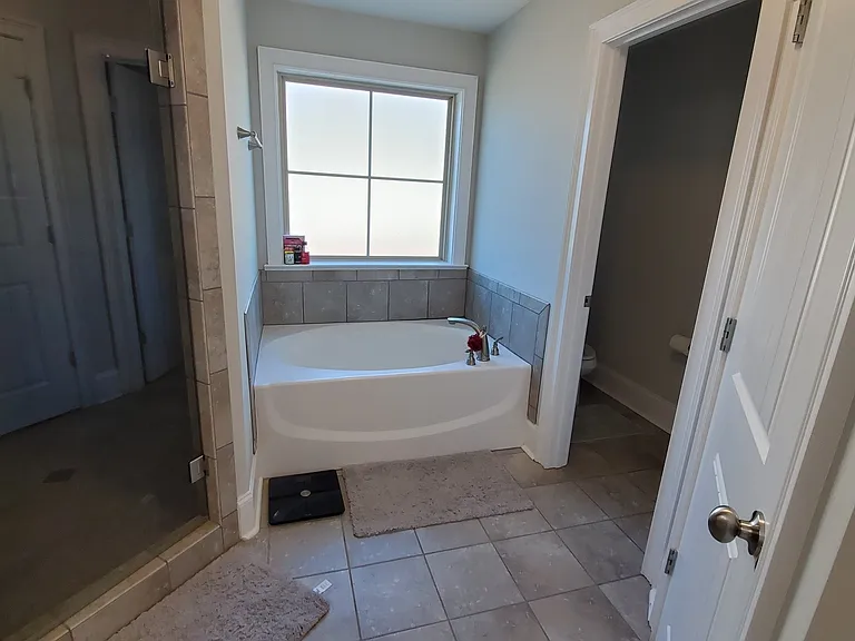1015 Allison Dr — Photo 23