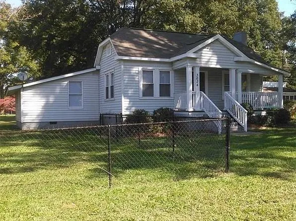 3624 Simmons St, Charlotte, NC 28208