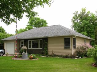380 Pine St, Clements, MN 56224