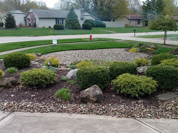 Front landscaping