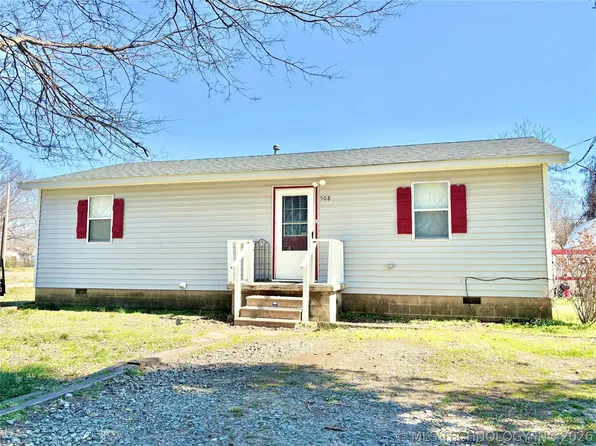 508 NW 6th St, Stigler, OK 74462