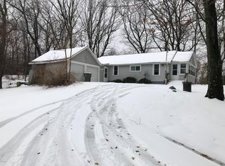 11538 Calender Rd, Battle Creek, MI 49014