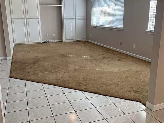 4th image of 4725 Ebonwood Ln