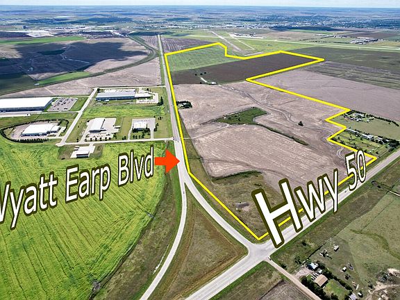 4th image of 11490 E Wyatt Earp Blvd