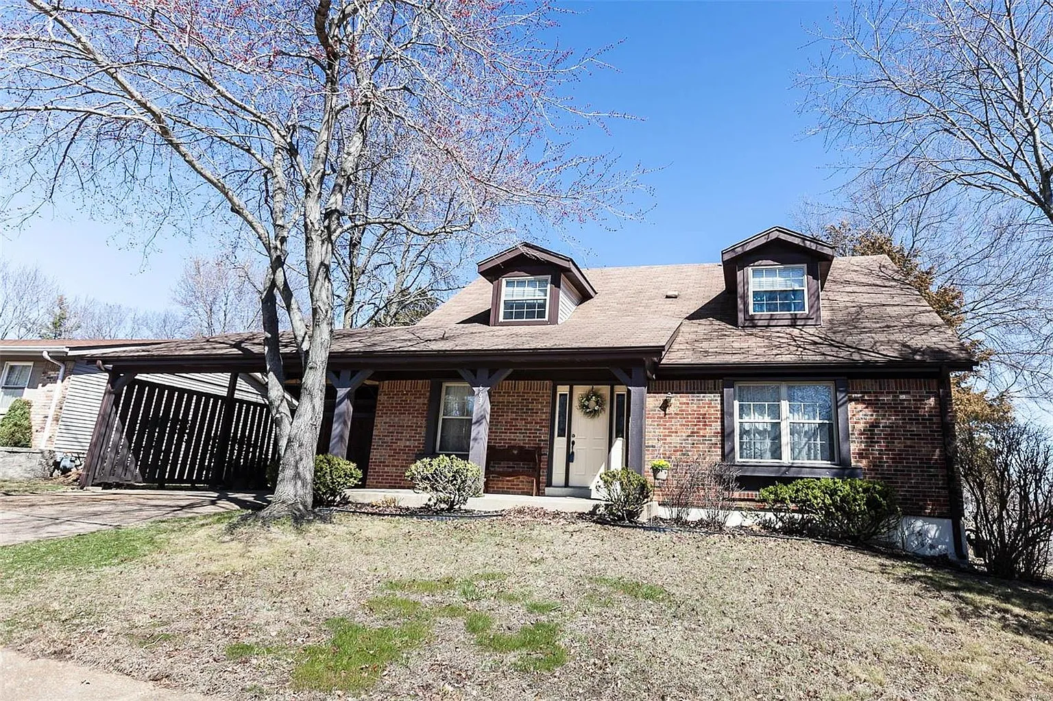 663 Cedar Run Dr photo 1