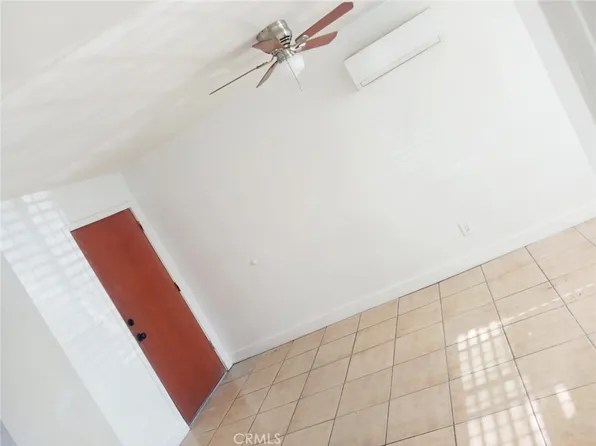 687 Karesh Ave APT 3, Pomona, CA 91767