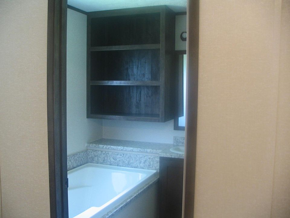 1st image of 655 S 23rd St Trlr 11