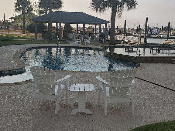 2nd image of 560 Pleasure Island Blvd Unit 214