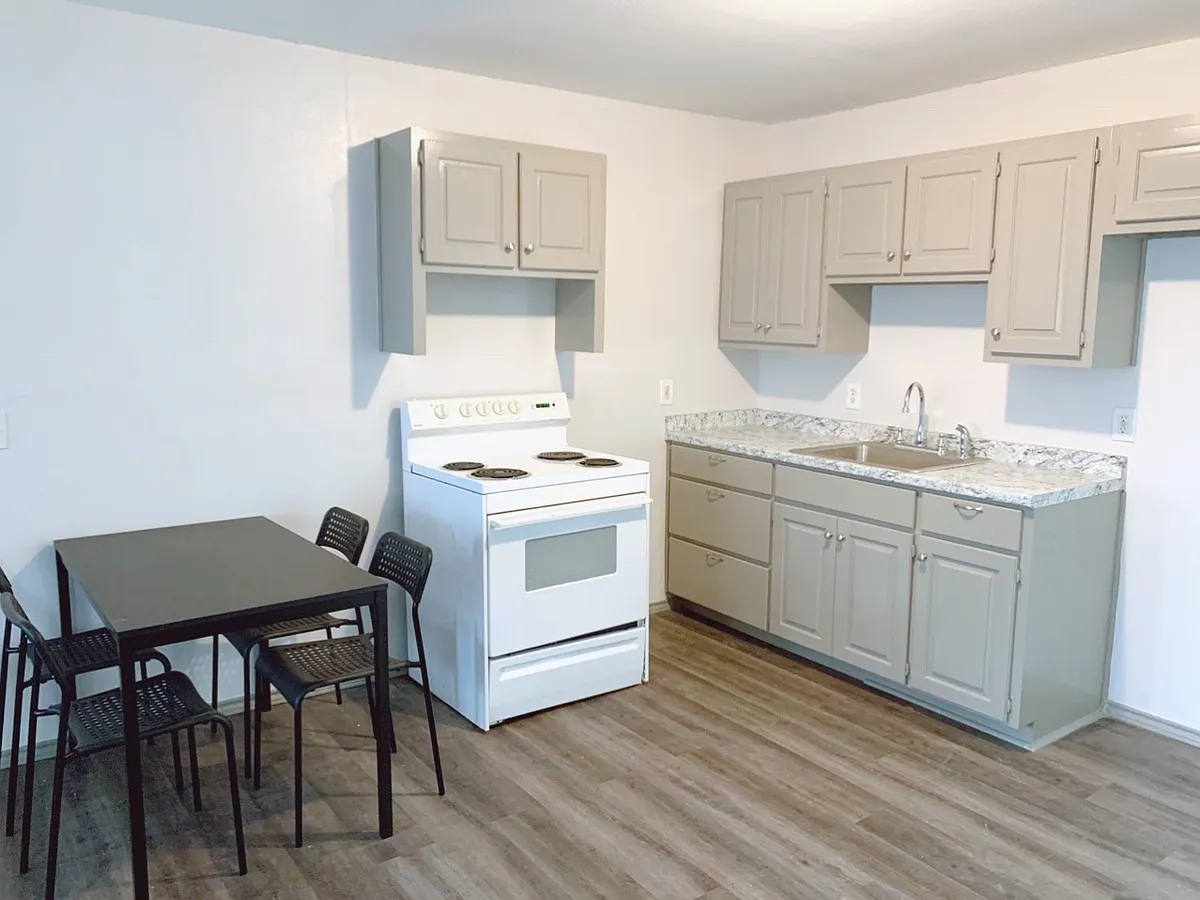 Building Photo - 1411 E Price St #3