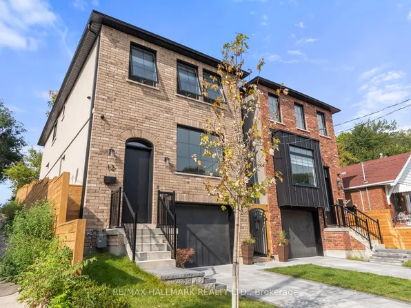 12 Glenside Ave, Toronto, ON M4L 2T5