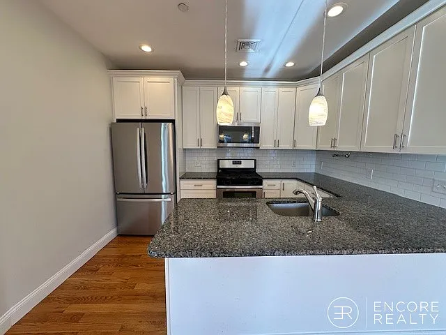 12 Dana Ave #6 — Photo 12