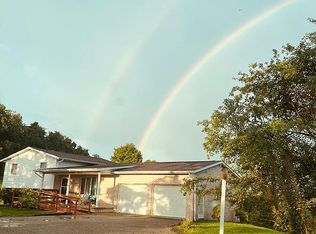 230 Northview Rd, Wellsburg, WV 26070