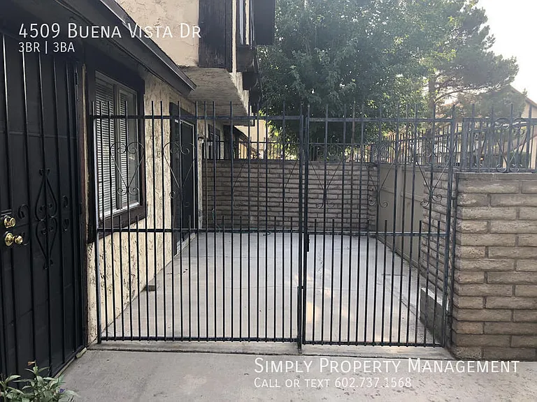 4509 Buena Vista Dr — Photo 16