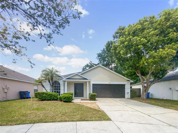 1906 Ellington Ct, Valrico, FL 33594