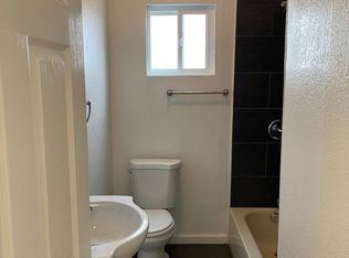 1717 12th St APT F, Oakland, CA 94607