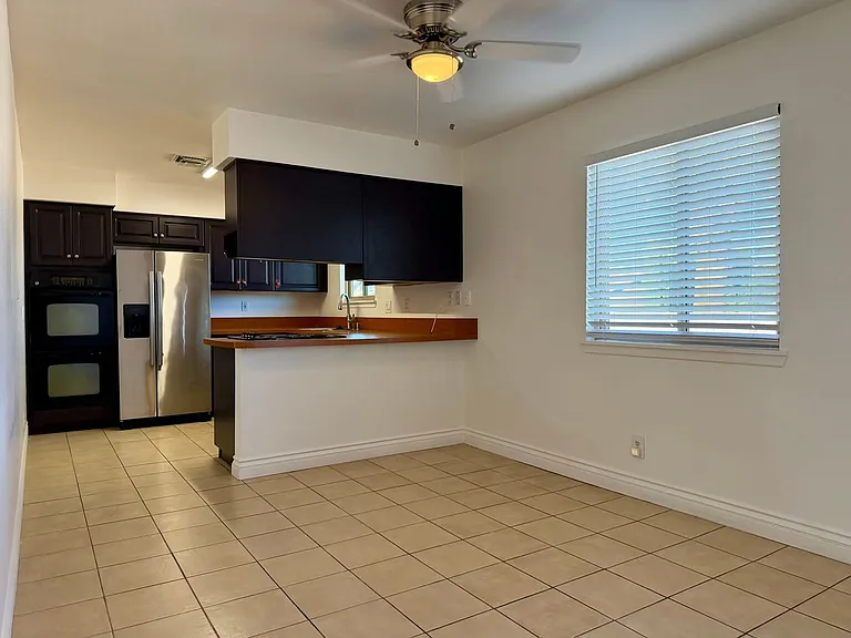 3636 Valencia St — Photo 6