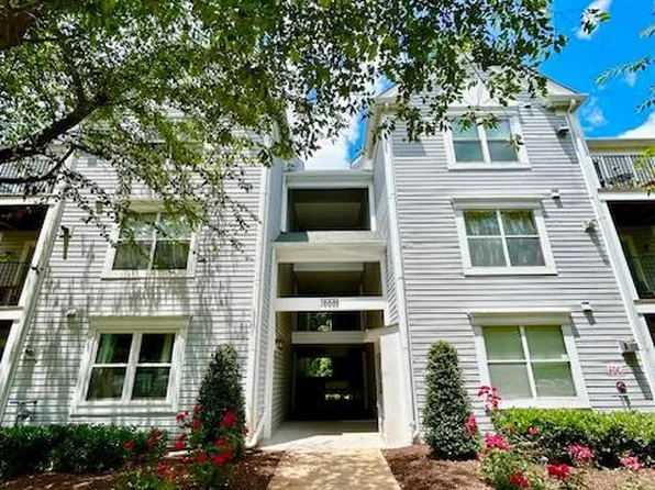 10007 Vanderbilt Cir #116, Rockville, MD 20850